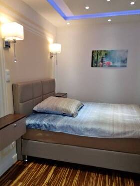 461416690_2332090773849789_177079460861318375_n.jpg - Wohnung mit 2 Zimmern komplett renoviert und möbliert