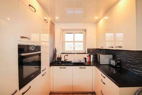 Küche - 3 Zimmer Einfamilienhaus in Grasbrunn