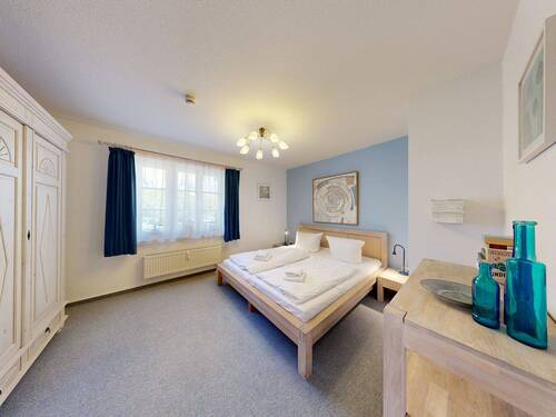 Schlafzimmer - Etagenwohnung mit 62,00 m&sup2; in Wieck a. Darß zum Kaufen