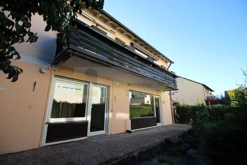 Terrasse - 9 Zimmer Mehrfamilienhaus, Wohnhaus zum Kaufen in Bad Dürrheim
