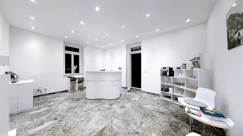 Empfang / Wohn- und Esszimmer - 3 Zimmer Etagenwohnung zum Kaufen in Bad Kissingen