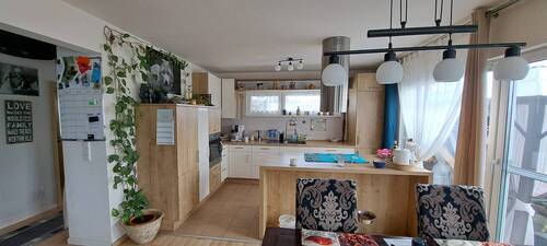 Küche - 5 Zimmer Mehrfamilienhaus, Wohnhaus in Wald