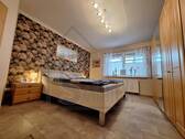 Schlafzimmer EG - 