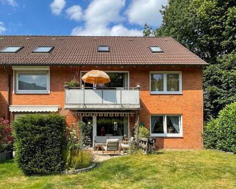 Ansicht Garten - Ihre Alternative zum Haus: 5-Zimmer-Maisonette mit Südbalkon und Stellplatz