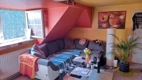 Wohn/Schlafzimmer DG - 