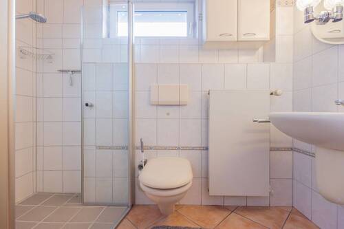 Duschbad im Erdgeschoss - 