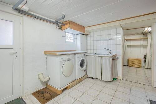 Hauswirtschaft im Keller - 