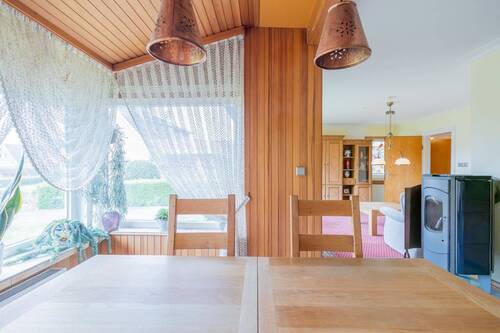 Esszimmer mit Blick zum kleinen Wohnzimmer - 