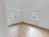 Ansicht I: Wohn- und Esszimmer - Gemütliche 3-Zimmer-Wohnung mit Wannenbad