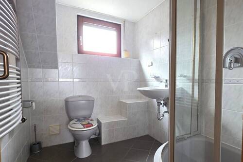 Badezimmer OG (Nr. 50) - 