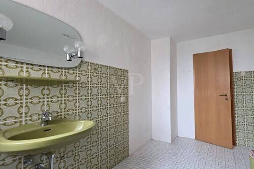 Badezimmer EG (Nr. 50) - 