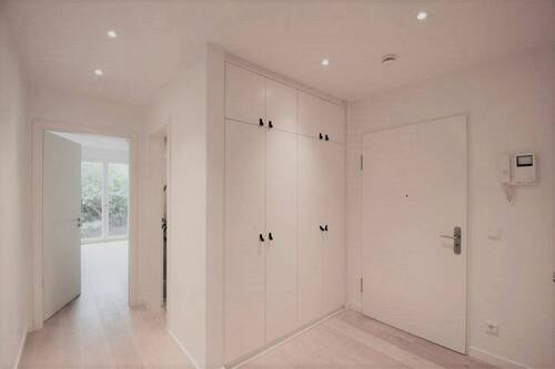 Eingangsdiele.jpg - 5 Zimmer Etagenwohnung zum Kaufen in Hamburg