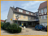 Blick auf den Anbau - 1 Zimmer Mehrfamilienhaus, Wohnhaus in Schwalmstadt / Treysa