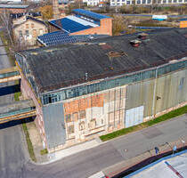 Mehr Platz als der Dachboden von Oma - Lagerhalle in Gatersleben - innen wild, aber bereit