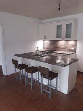 Küche - FREUNDLICHE FAMILIE SUCHT NEUEN VERMIETERIN IN ZERNIEN !