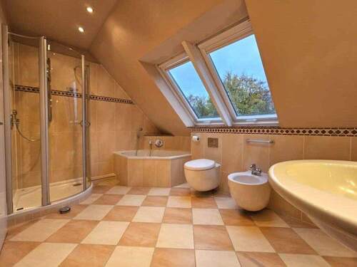 Dusch und Wannenbad - 