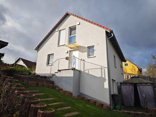 Außenansicht Süd - 1 Zimmer Einfamilienhaus in Haßfurt