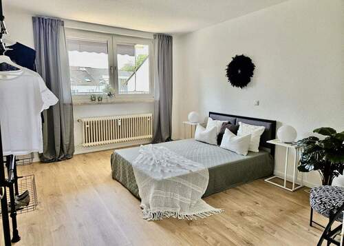 Bild 2 - 2 Zimmer Etagenwohnung zum Kaufen in Frankfurt