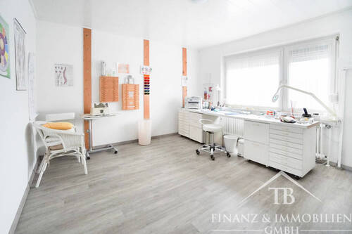 Praxis/Büro - 