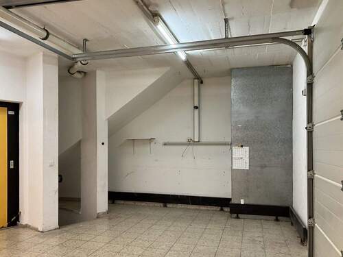 EG, vorderer Bereich - Halle in Kassel zur Miete