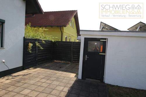 Terrasse und Nebengelass - 