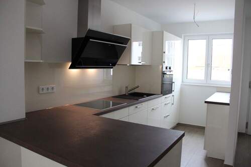 Hochwertige EBK - 5-Zimmer Reihenhaus im Künstlerviertel