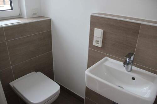 WC im EG - Reihenmittelhaus mit 122,00 m² in Wiesbaden (Künstlerviertel) zur Miete