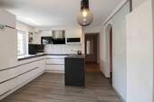 Küche (2) - 4 Zimmer Doppelhaushälfte in Tribsees