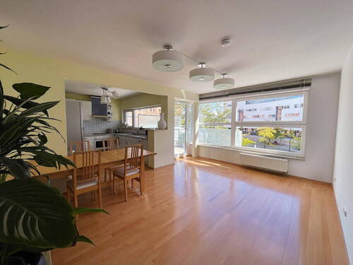 Bild 2 - 3 Zimmer Etagenwohnung zum Kaufen in Berlin