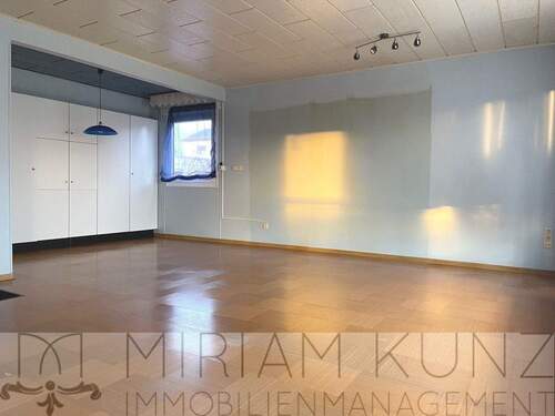 Wohn-Essecke_5104_MiriamKunz-Immobilienmanagement.jpg - 