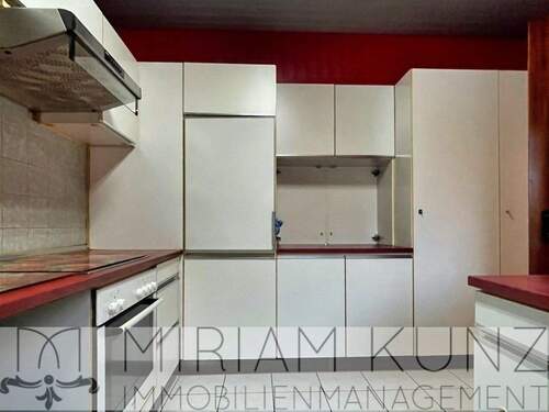 Küche_5104_MiriamKunz-Immobilienmanagement.jpg - 