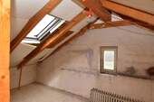 Dachboden - Zimmer - 