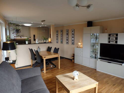 offener Wohn-Essbereich - Etagenwohnung mit 92,60 m&sup2; in München - Trudering zum Kaufen