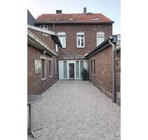 Wohn– Geschäftshaus im Zentrum von Herzogenrath - Kohlscheid....