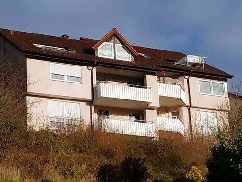 Sonnenseite mit herrlichem Ausblick - 