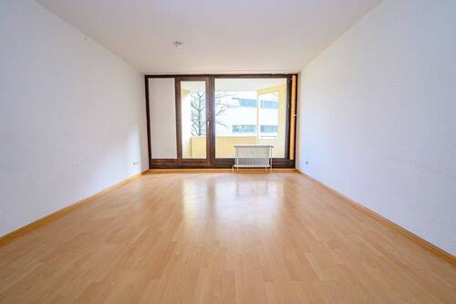 Zimmer - 1 Zimmer Etagenwohnung in Freiburg