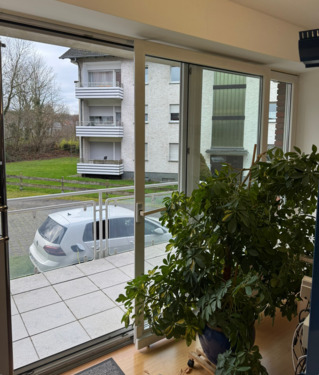 Parallee 1 Balkon.png - 