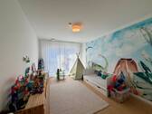 Liebevoll eingerichtetes Kinderzimmer - 