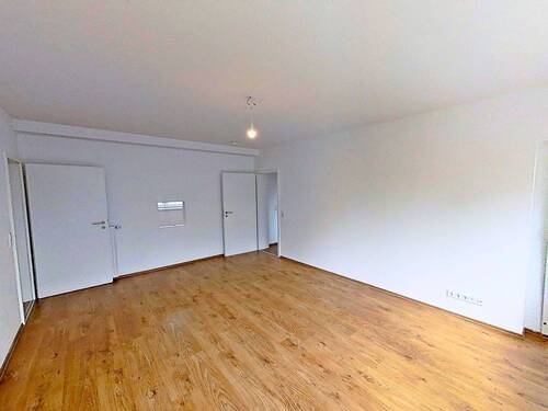 Ansicht II: Wohn- und Esszimmer - 4 Zimmer Etagenwohnung in Celle