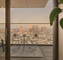 Spektakuläre 2-Zimmer-Wohnung im 31. Stock mit Skyline-Blick und top Ausstattung - Frankfurt am Main