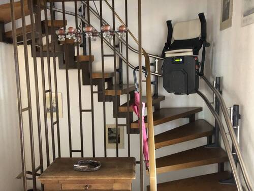 Treppe mit Lift - 