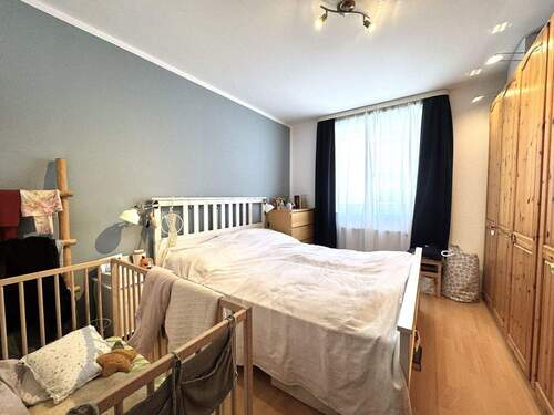 Schlafzimmer Bild 1 - 