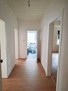 a20260506_144427 - 3 Zimmer Etagenwohnung in Oberhausen