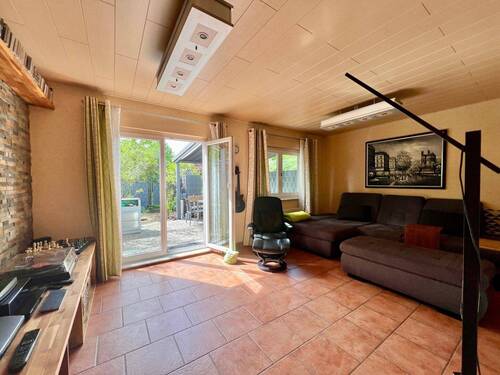 der Wohnbereich - 5 Zimmer Reihenmittelhaus zum Kaufen in Münster (Hessen)