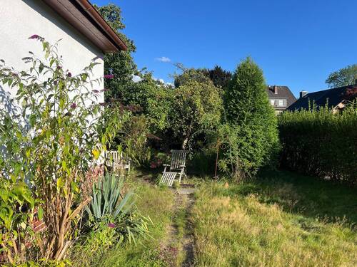 Seitenansicht - 7 Zimmer Einfamilienhaus in Hamburg