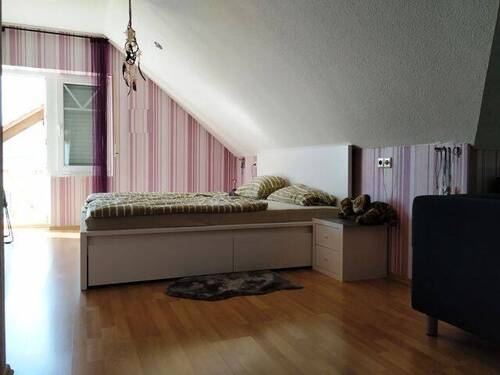 Zimmer 1 - 