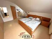 19- Schlafzimmer DG - 