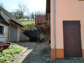 Zufahrt zur Garage - Einfamilienhaus mit 185,00 m&sup2; in Niederstetten zum Kaufen