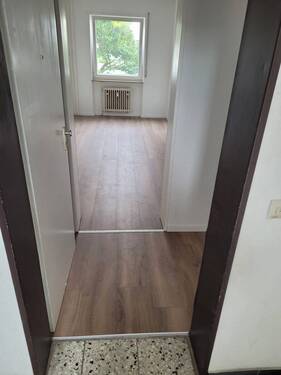 Küche Ansicht vom Flur - 2 Zimmer Etagenwohnung in Ludwigshafen am Rhein / Maudach