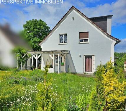 Bild 2 - 6 Zimmer Mehrfamilienhaus, Wohnhaus zum Kaufen in Bad König
